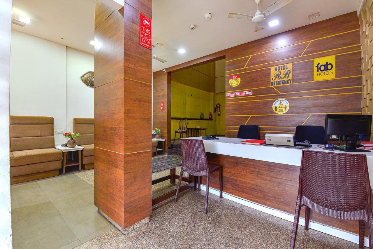 Hotel RB Residency Surat Exterior foto